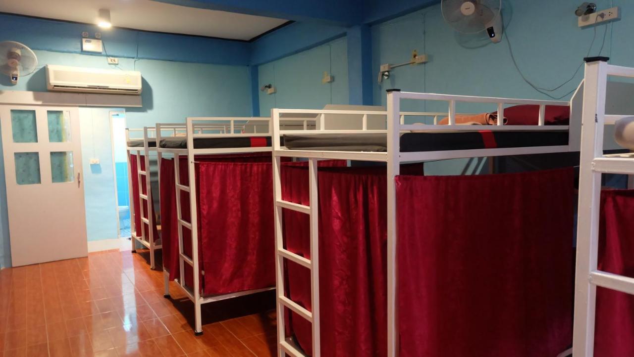 Rehab Hostel Phi Phi Eksteriør billede
